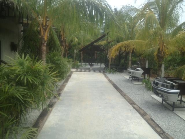 Hs Farm Waterpark Villa Muar 外观 照片