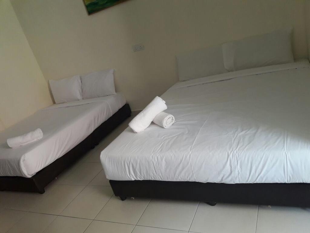Hs Farm Waterpark Villa Muar 外观 照片