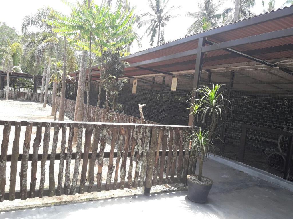 Hs Farm Waterpark Villa Muar 外观 照片