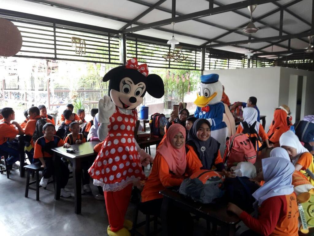 Hs Farm Waterpark Villa Muar 外观 照片